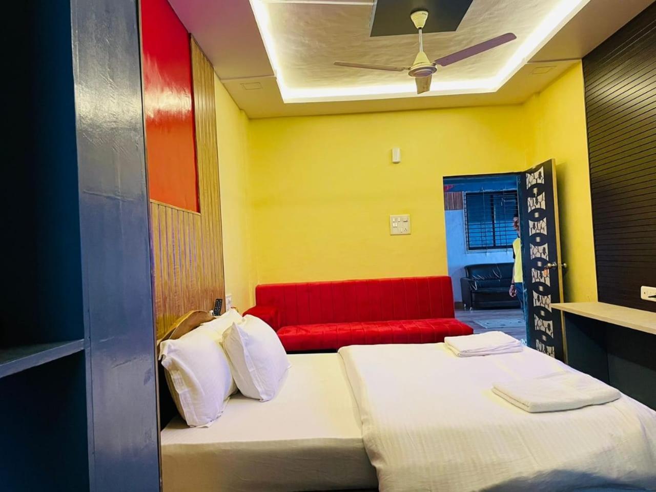 Wayfare Sp Resort Панвел Экстерьер фото