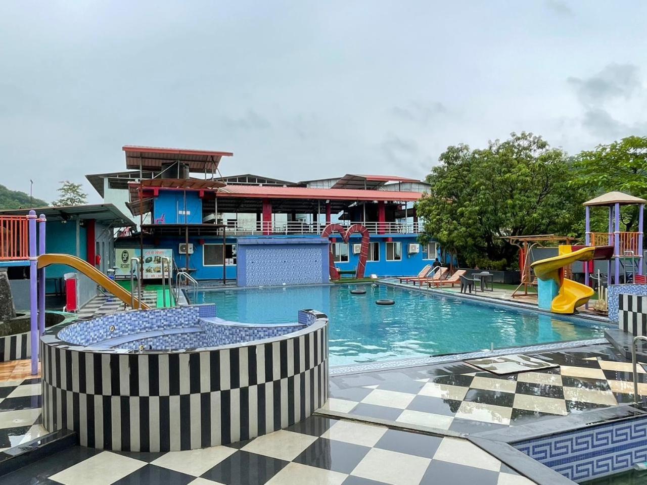 Wayfare Sp Resort Панвел Экстерьер фото